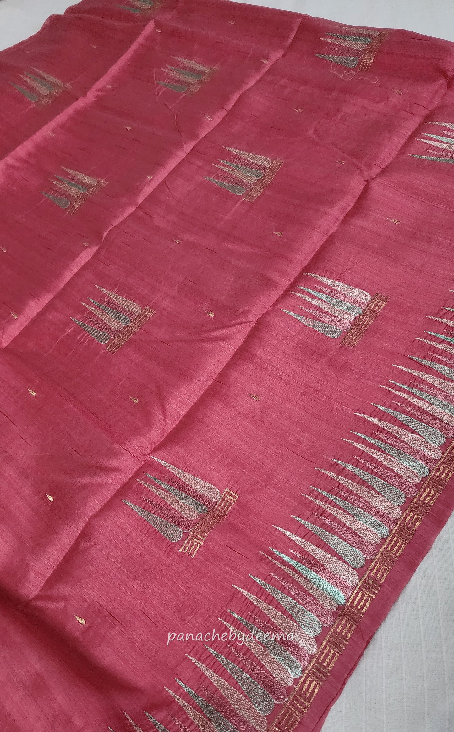 Look festive ready in this premium semi raw silk designer saree with beautiful embroidery | Light pink | P10