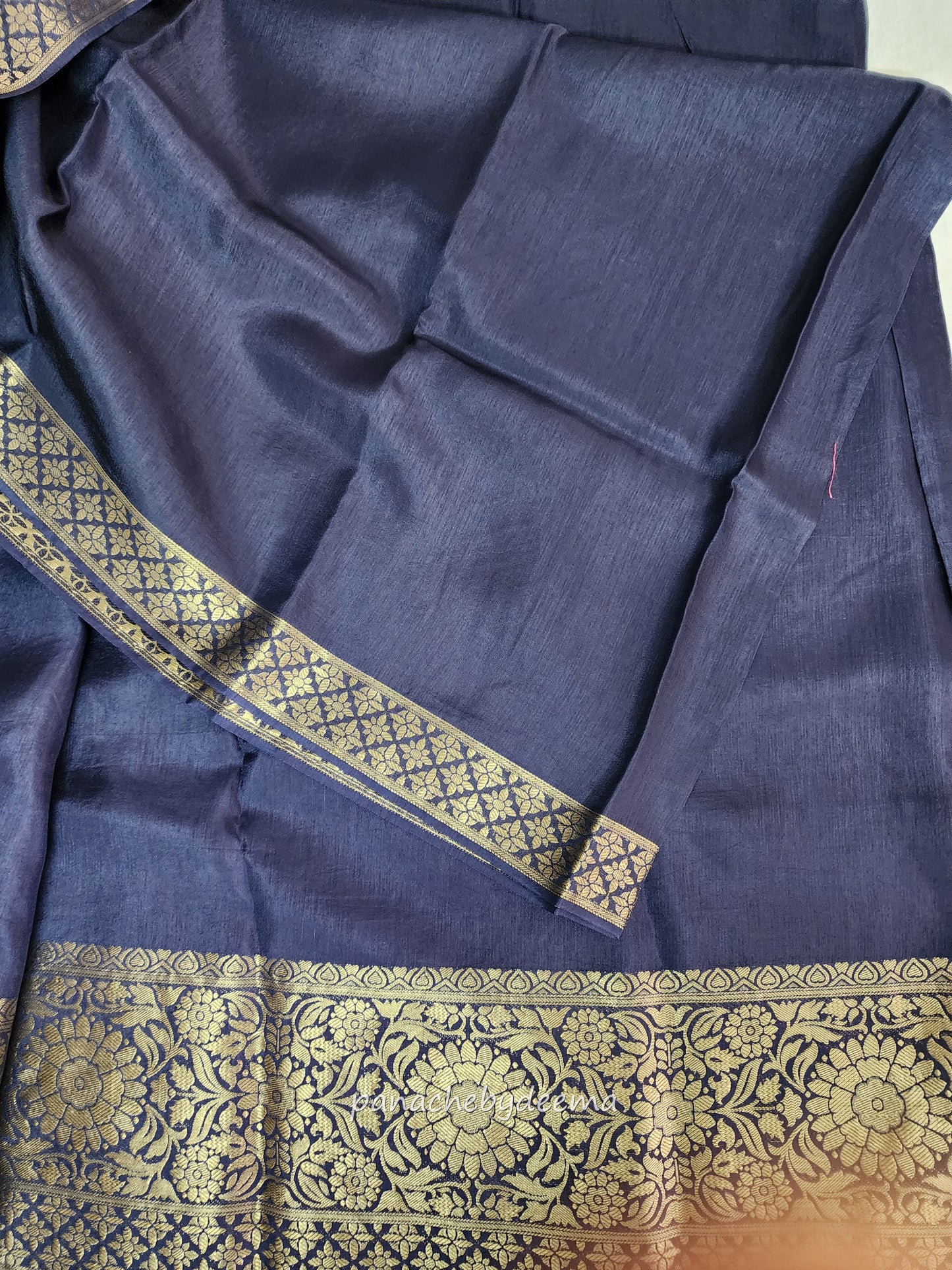Semi banarasi munga silk designer sareee with plain body and zari weaving borders. Comes with contrast brocade blouse | Navy blue with pink | BS4