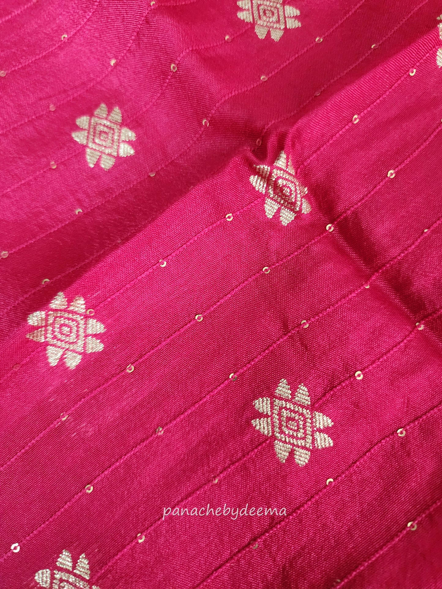 Semi banarasi munga silk designer sareee with plain body and zari weaving borders. Comes with contrast brocade blouse | Navy blue with pink | BS4