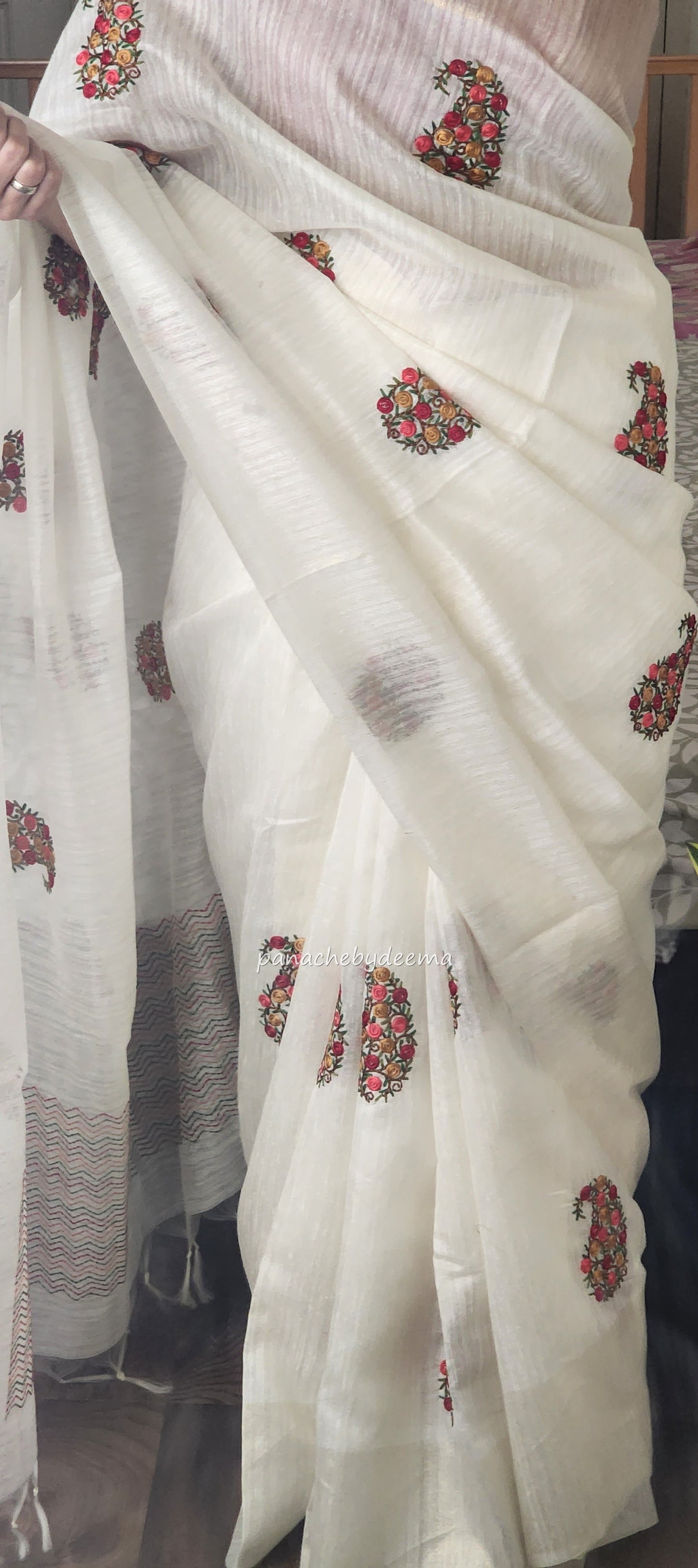 Beautiful semi Jute silk saree with thread embroidery | Offwhite | W1