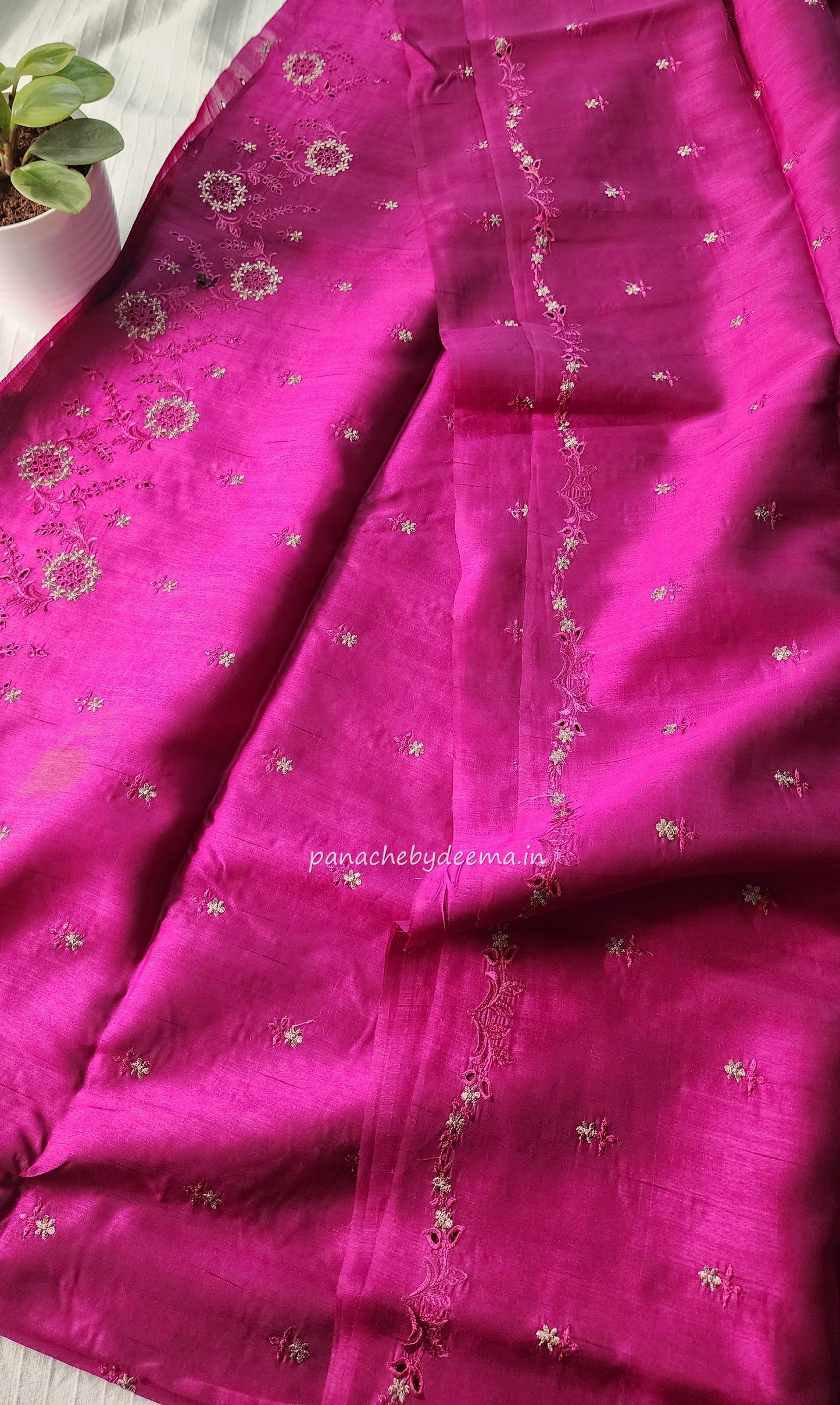 Matka silk designer saree with cut work borders and embroidery | Majenta| M3