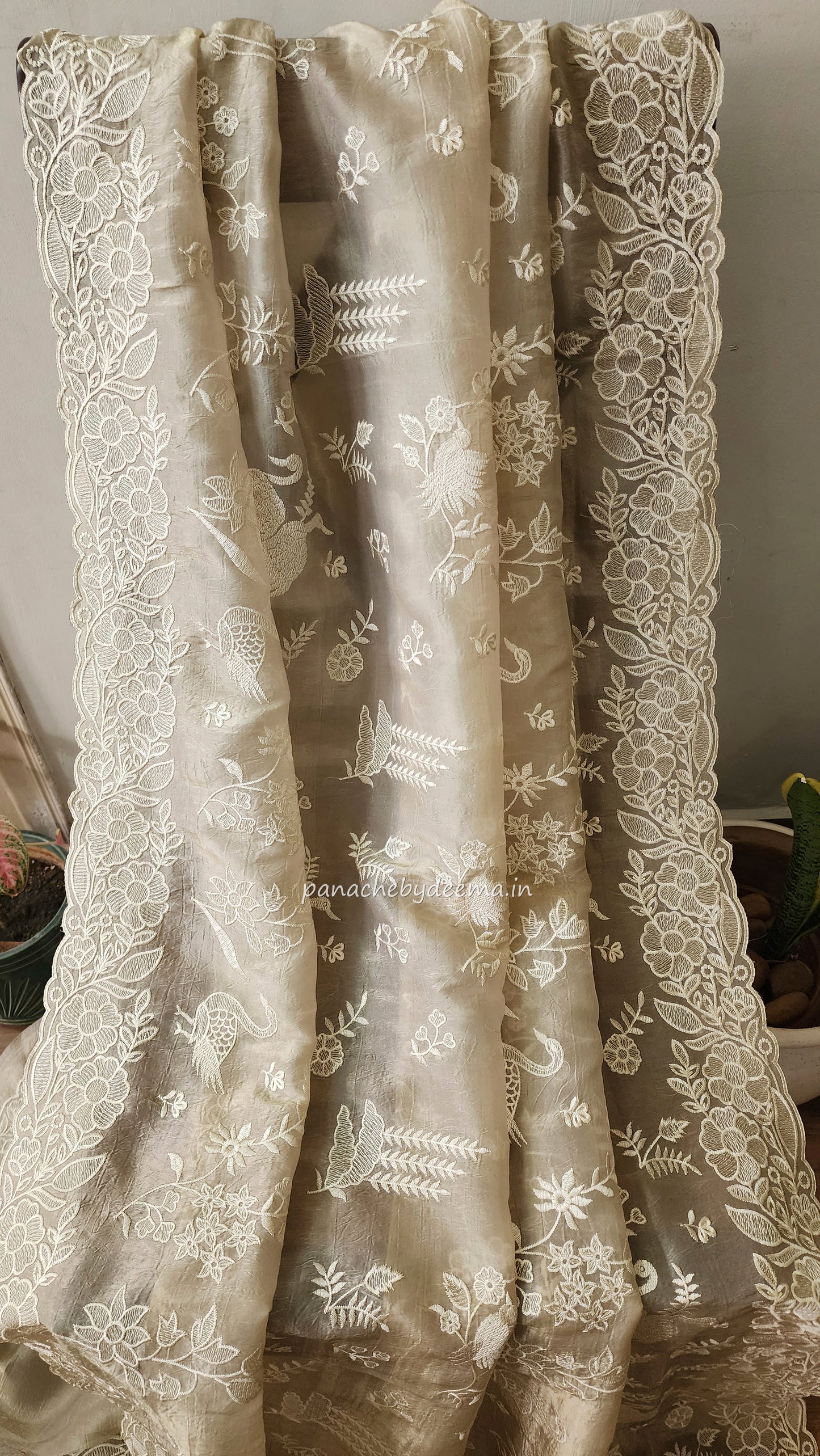 Crushed organza saree with embroidery and scalloped borders | light beige | CR2