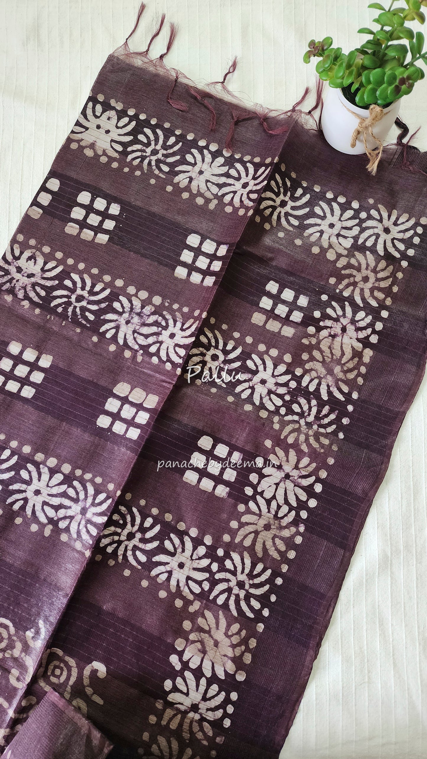 Semi tussar saree with Batik design | BT1