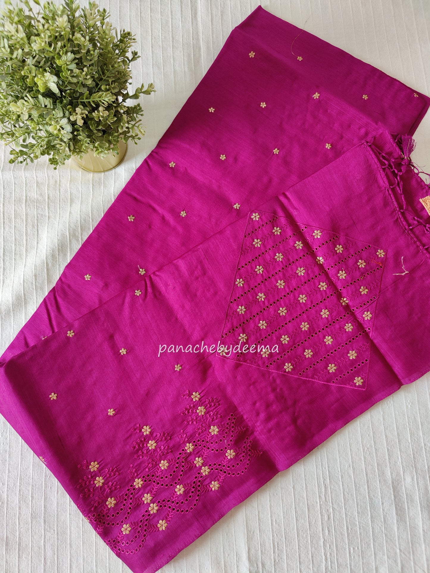 Matka silk designer saree with cut work borders and embroidery | Majenta | MT17