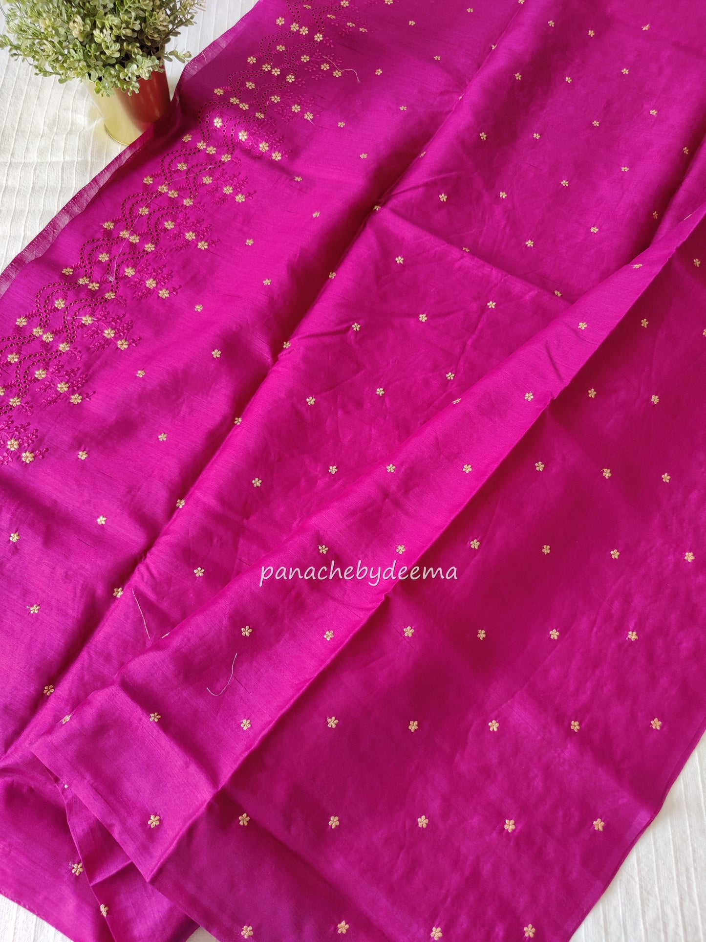 Matka silk designer saree with cut work borders and embroidery | Majenta | MT17