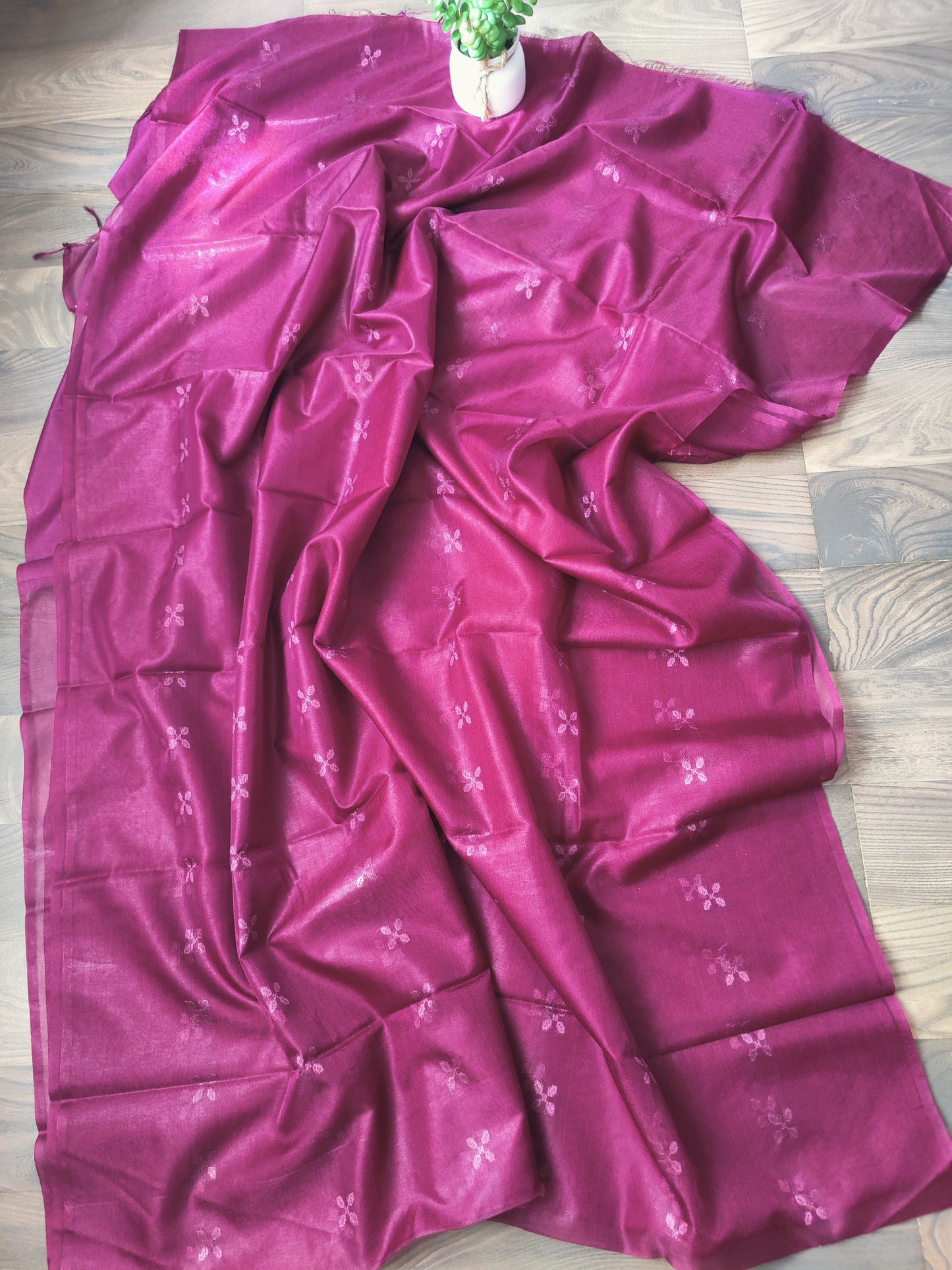 Beautiful semi organza saree with rose gold zari weaving all over body and sequined pallu | Dark pink | OR102