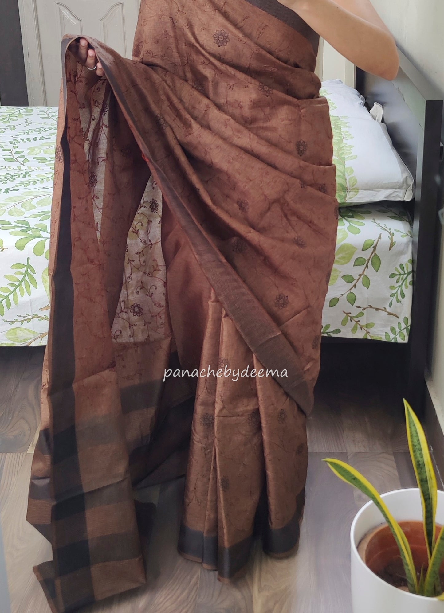 Beautiful semi tussar saree with beautiful thread embroidery | Brown | RF6