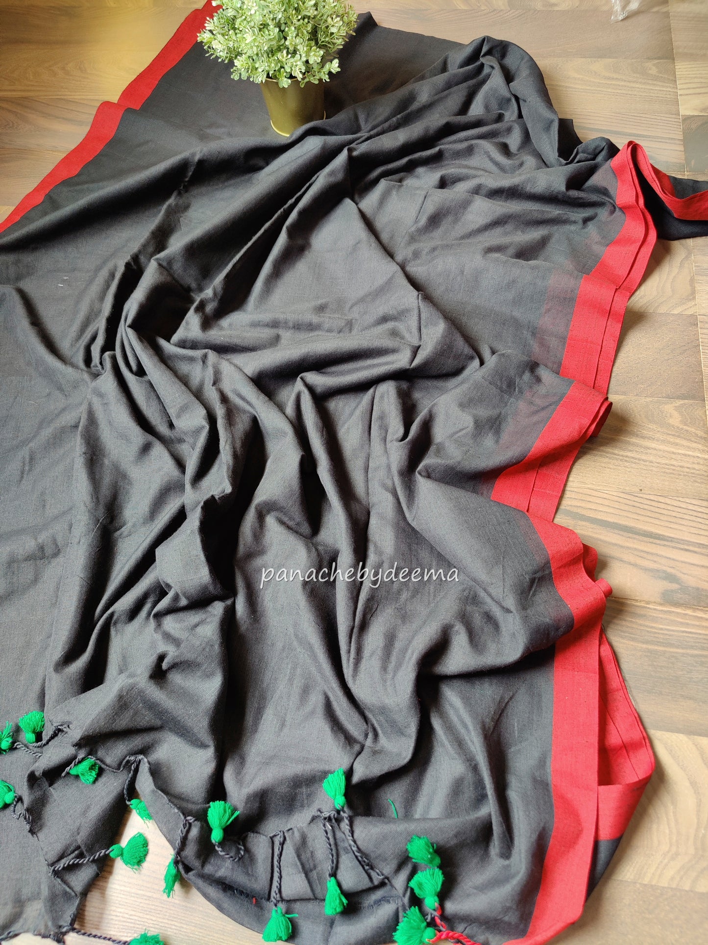 Mul cotton plain saree with borders |Black with red border| PK1