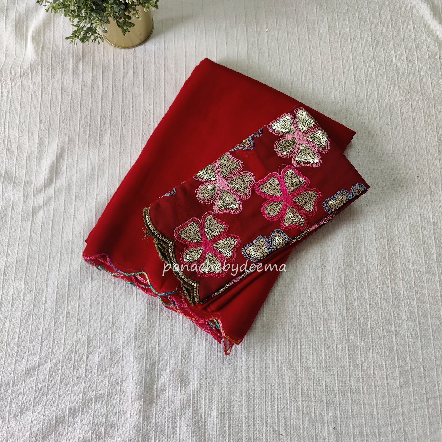 Beautiful georgette plain saree with scalloped borders, comes with heavy embroidery and sequins work blouse| Chilli red|S6
