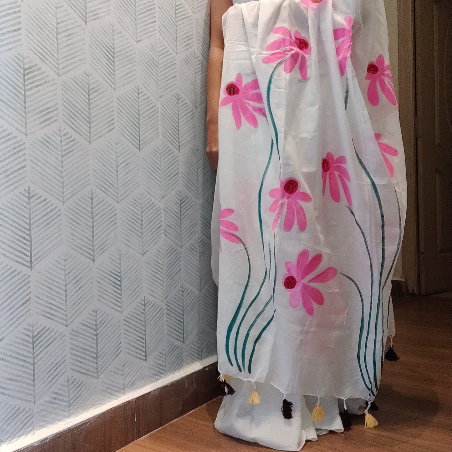Mul cotton saree handpainted flowers |white| K12