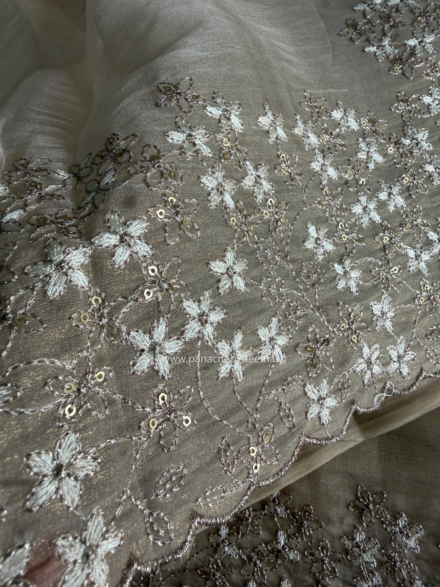 Crushed tissue organza saree with embroidery and scalloped borders | Champagne gold | GL11