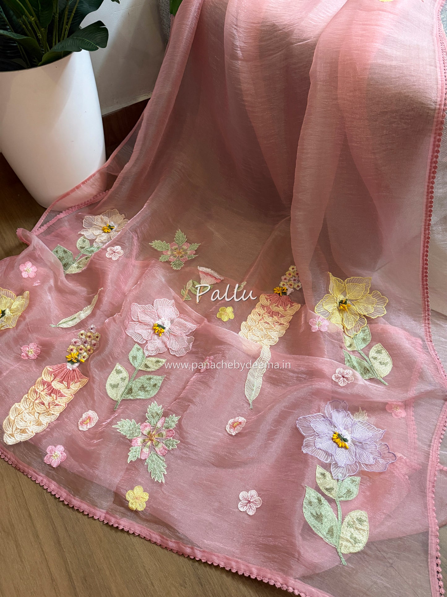 Tissue Organza saree with 3D applique work and lace detailed borders| Peach | BA2