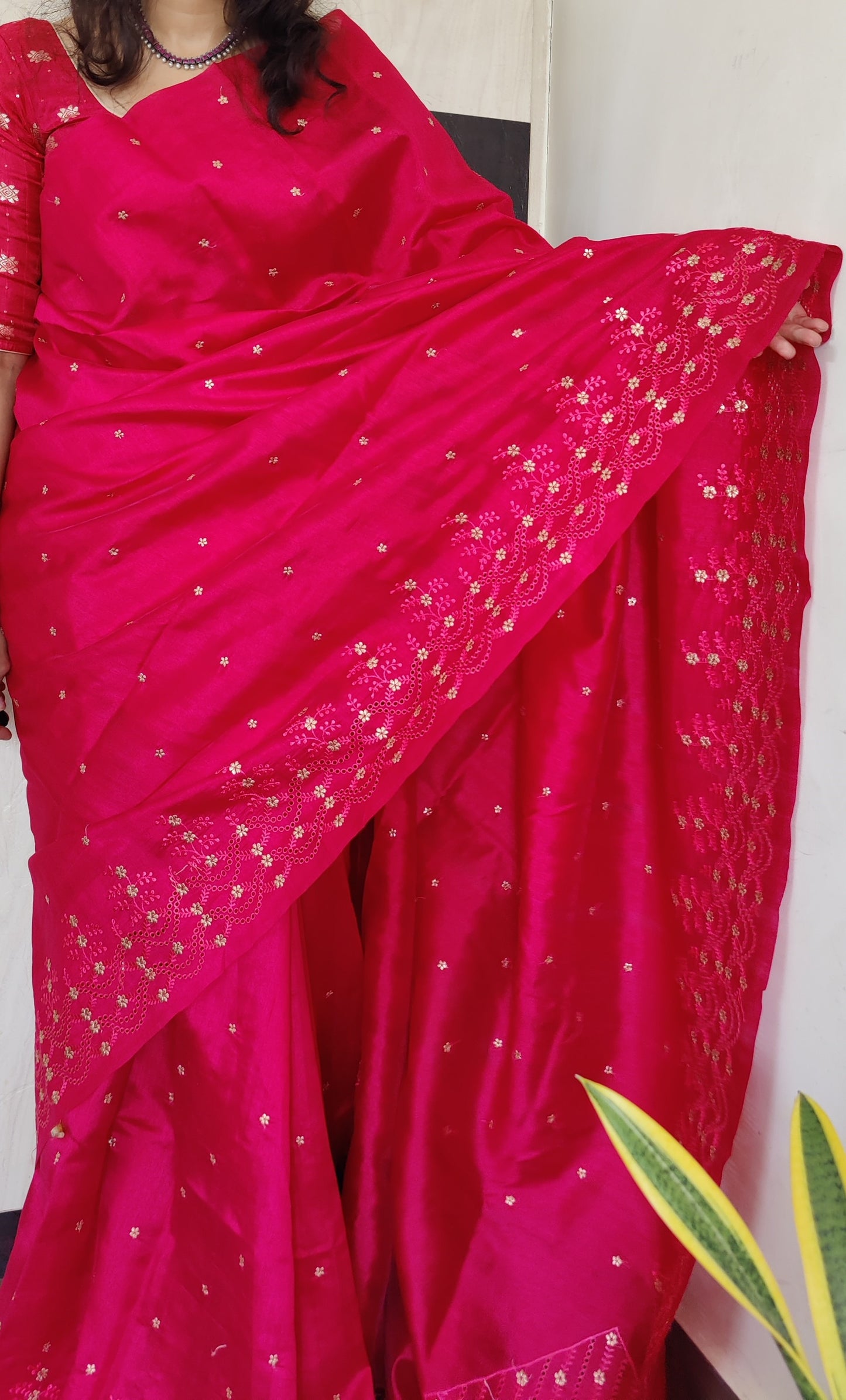 Matka silk designer saree with cut work borders and embroidery | Reddish pink | MT16