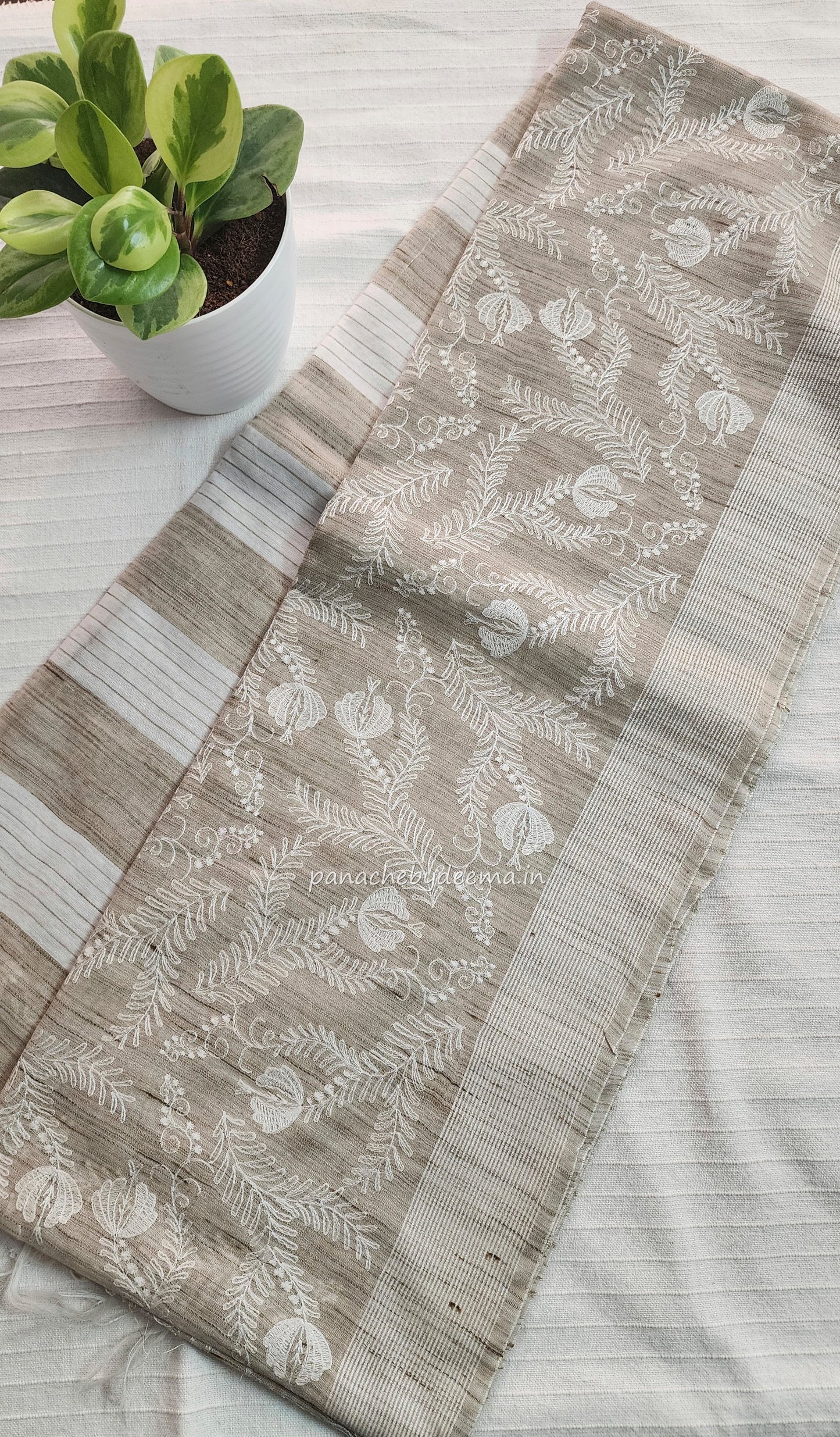 Semi linen saree with heavy thread embroidery | Design3 | TD03