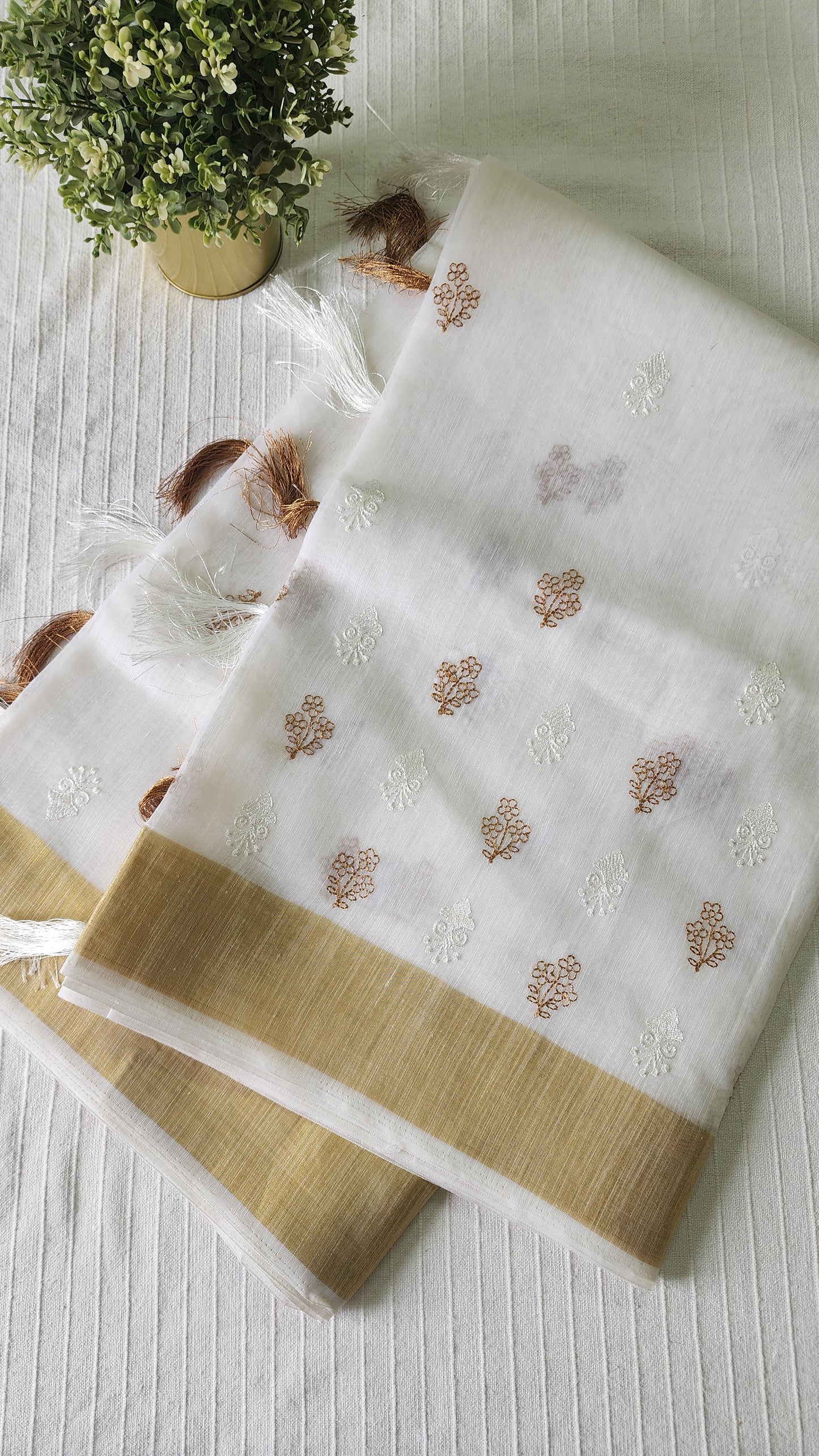 Chanderi cotton gold and white embroidery | design2 | CC101