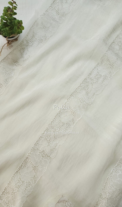 Tissue orgnaza saree with scallopped and cutwork borders | HC100 |Milky white/Offwhite