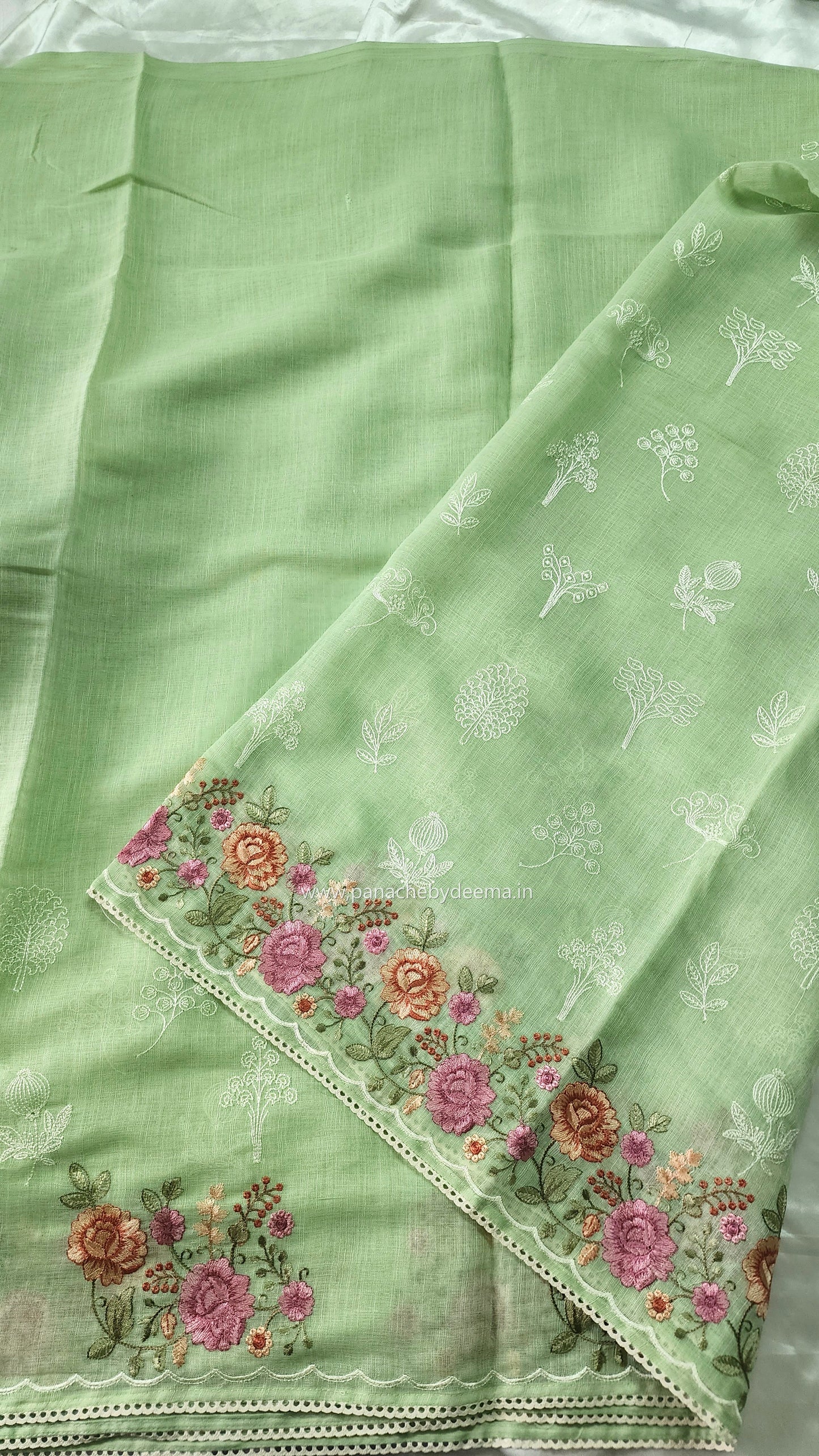 Linen saree with embroidery and lace edges | Green | LK6