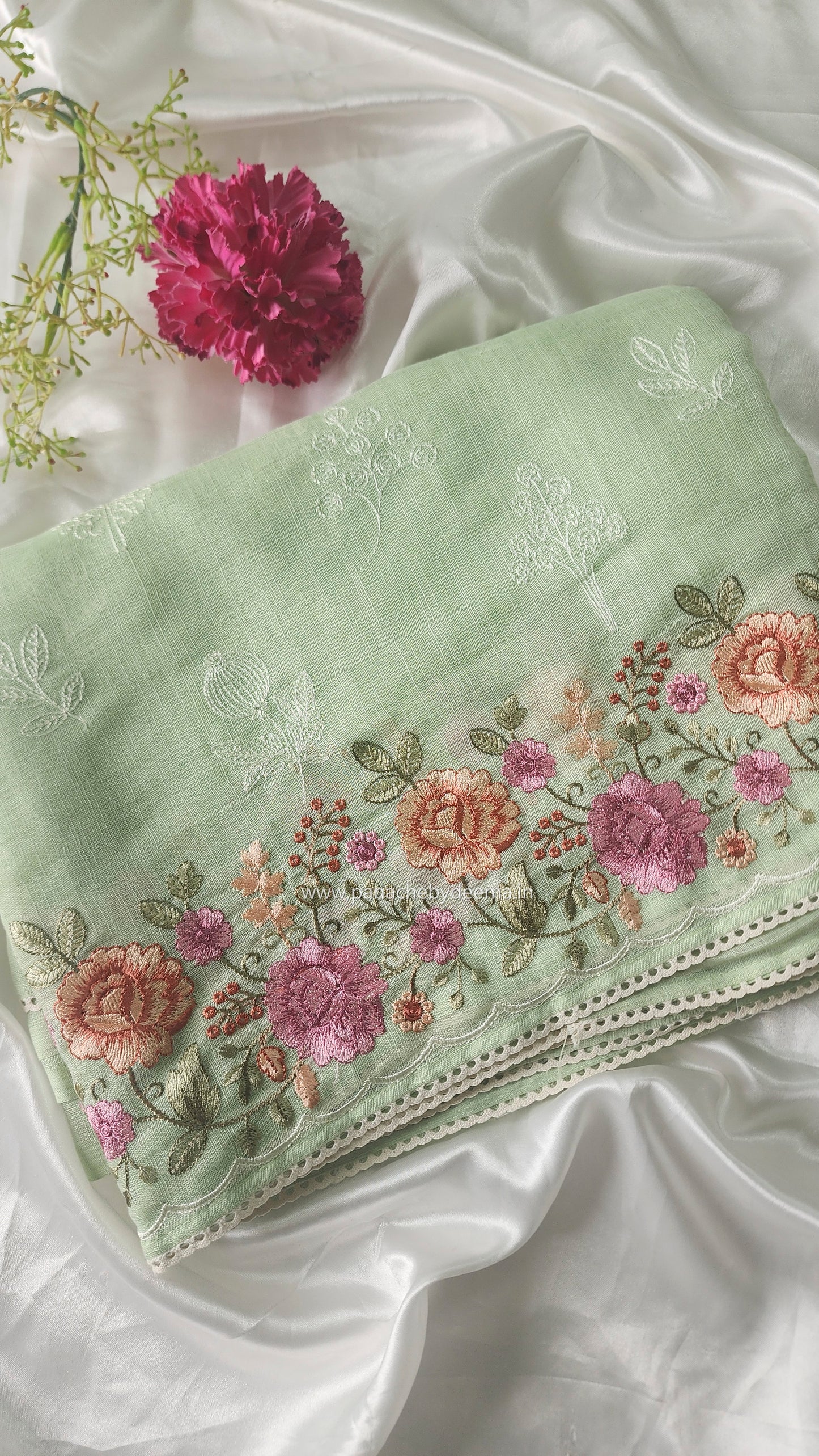 Linen saree with embroidery and lace edges | Green | LK6