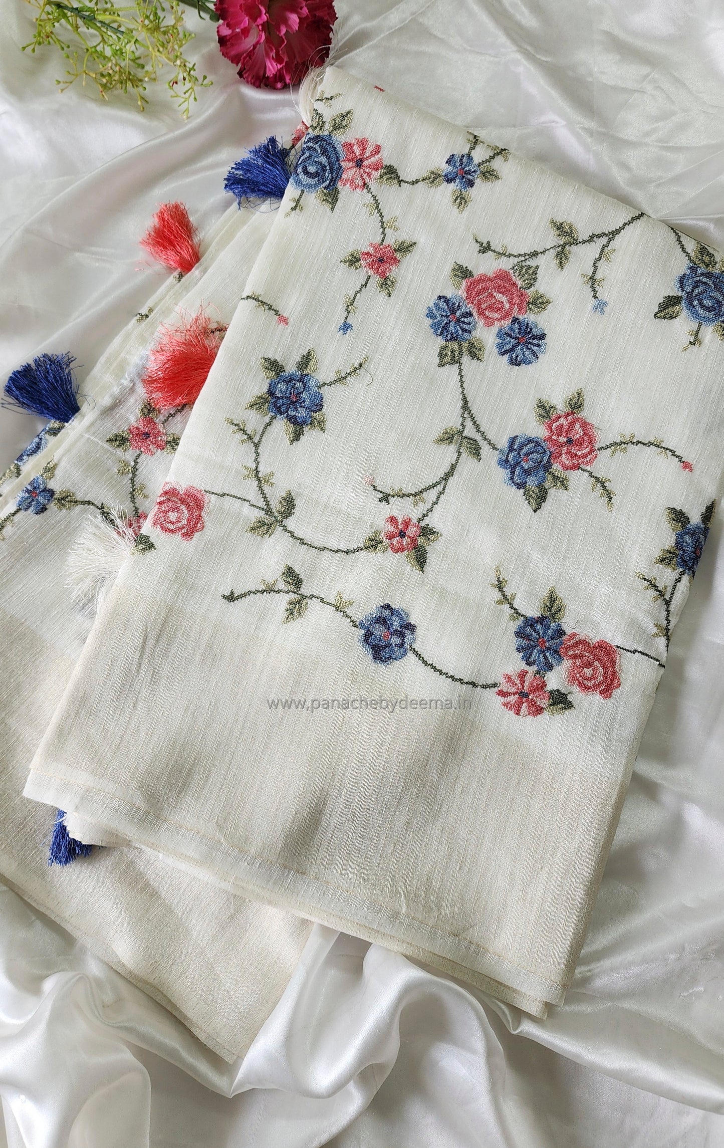 Semi Jute silk saree with cross- stitch embroidery |Off-white| TU1