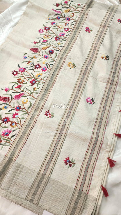 Semi tussar with hand embroidery | Off- white | HE2