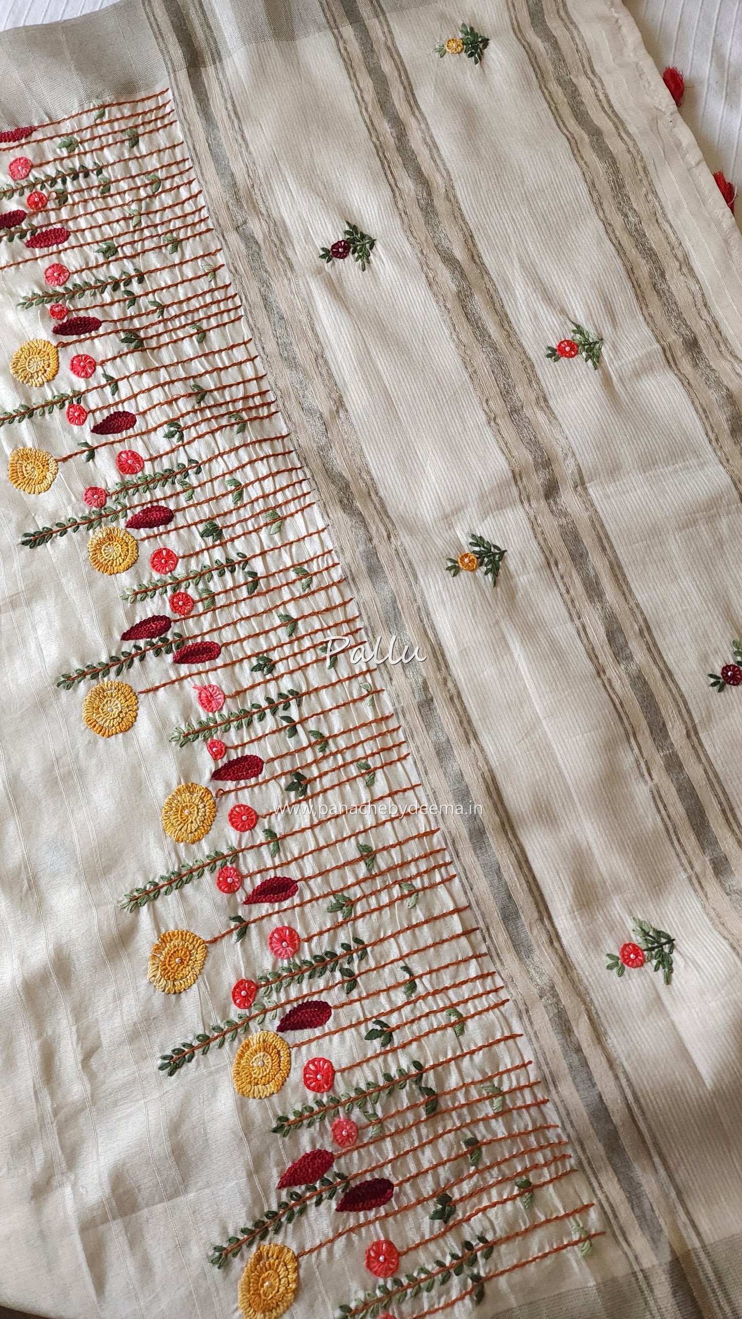 Semi tussar with hand embroidery | Off- white | HE1