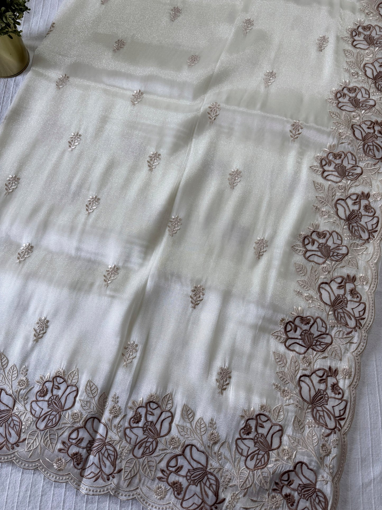 Soft chandaniya saree with embroidery and scalloped work| Milky white |AW1