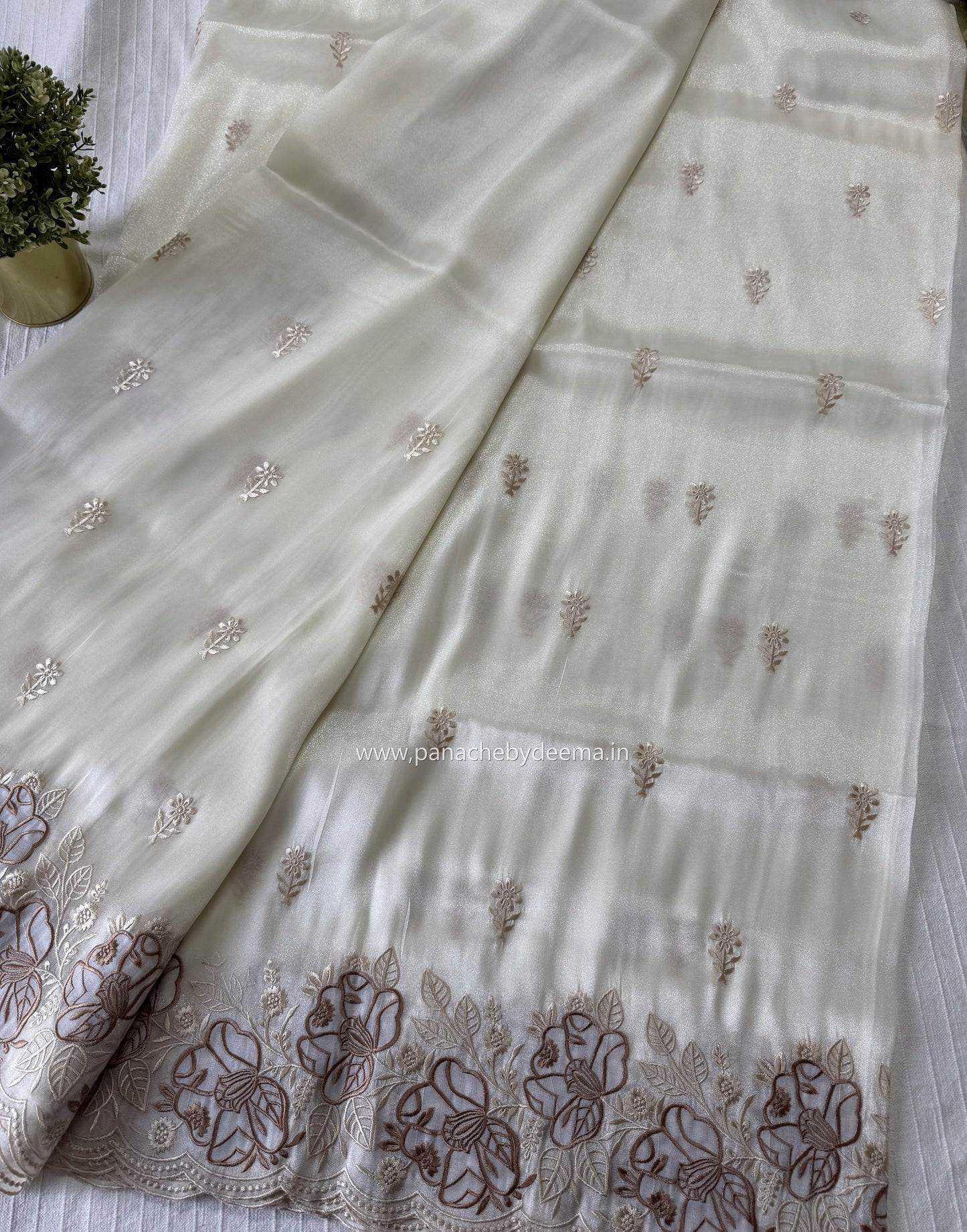Soft chandaniya saree with embroidery and scalloped work| Milky white |AW1