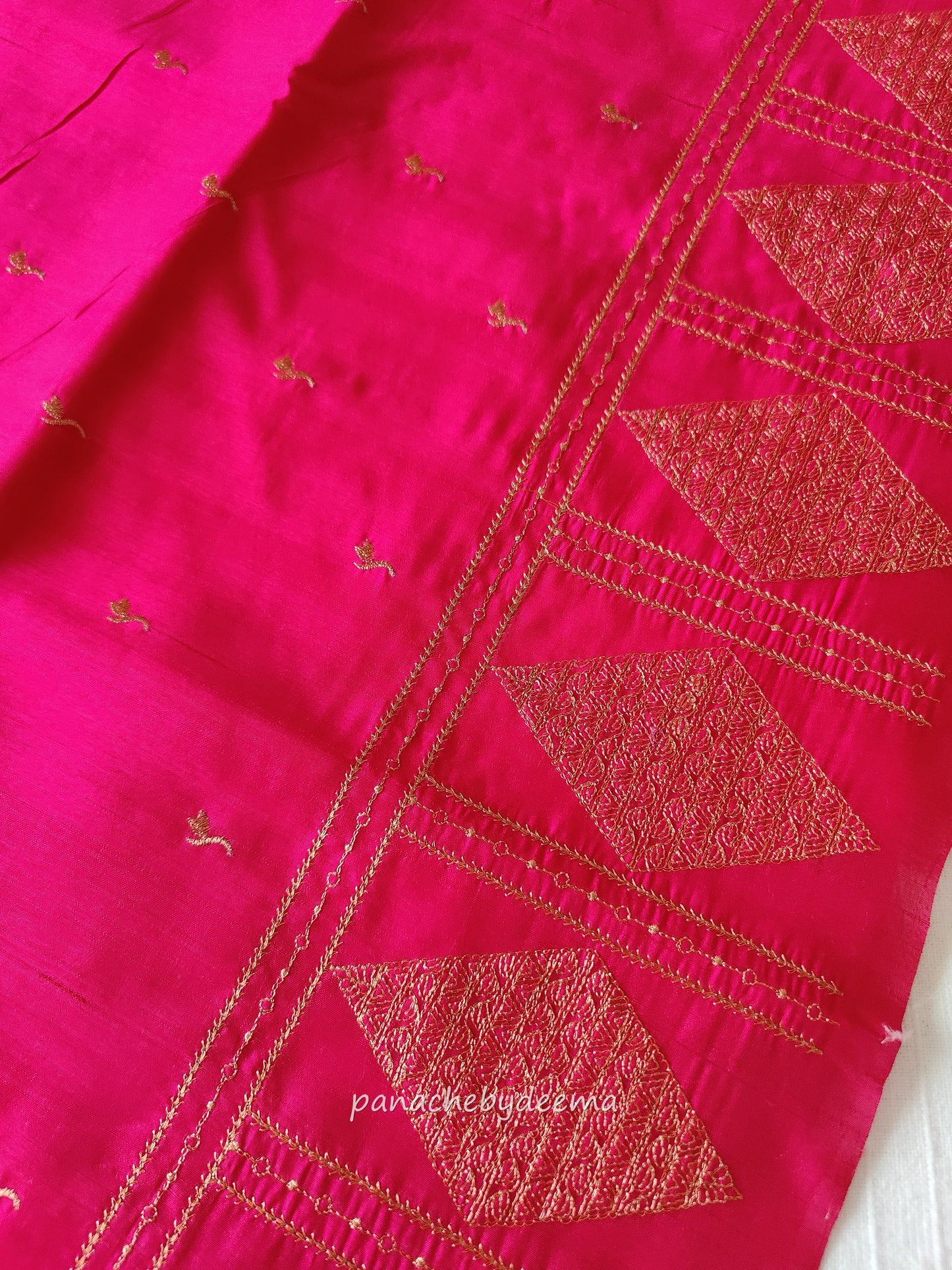 Look festive ready in this premium semi raw silk designer saree with beautiful copper zari embroidery |Rani Pink | P18