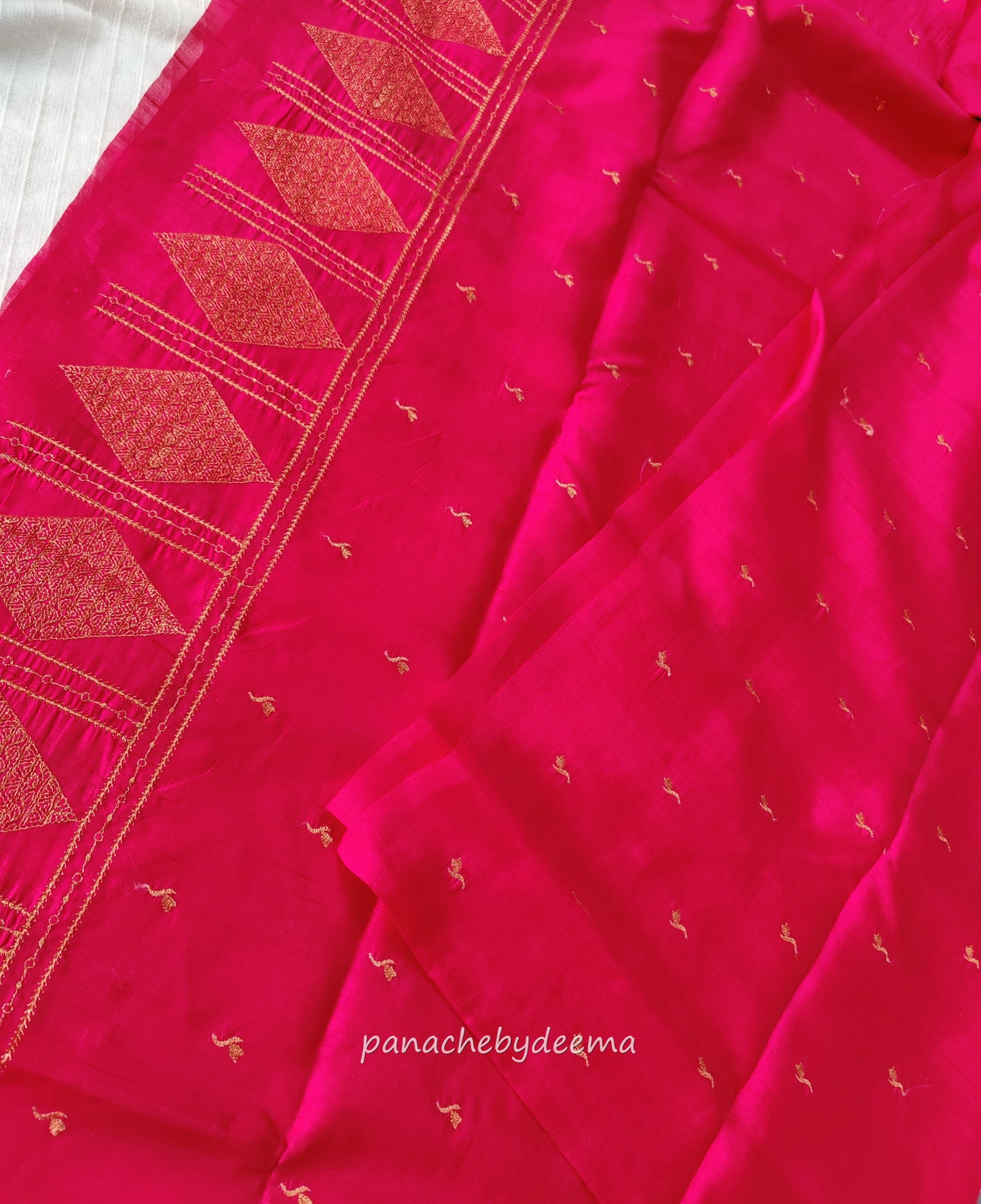 Look festive ready in this premium semi raw silk designer saree with beautiful copper zari embroidery |Rani Pink | P18