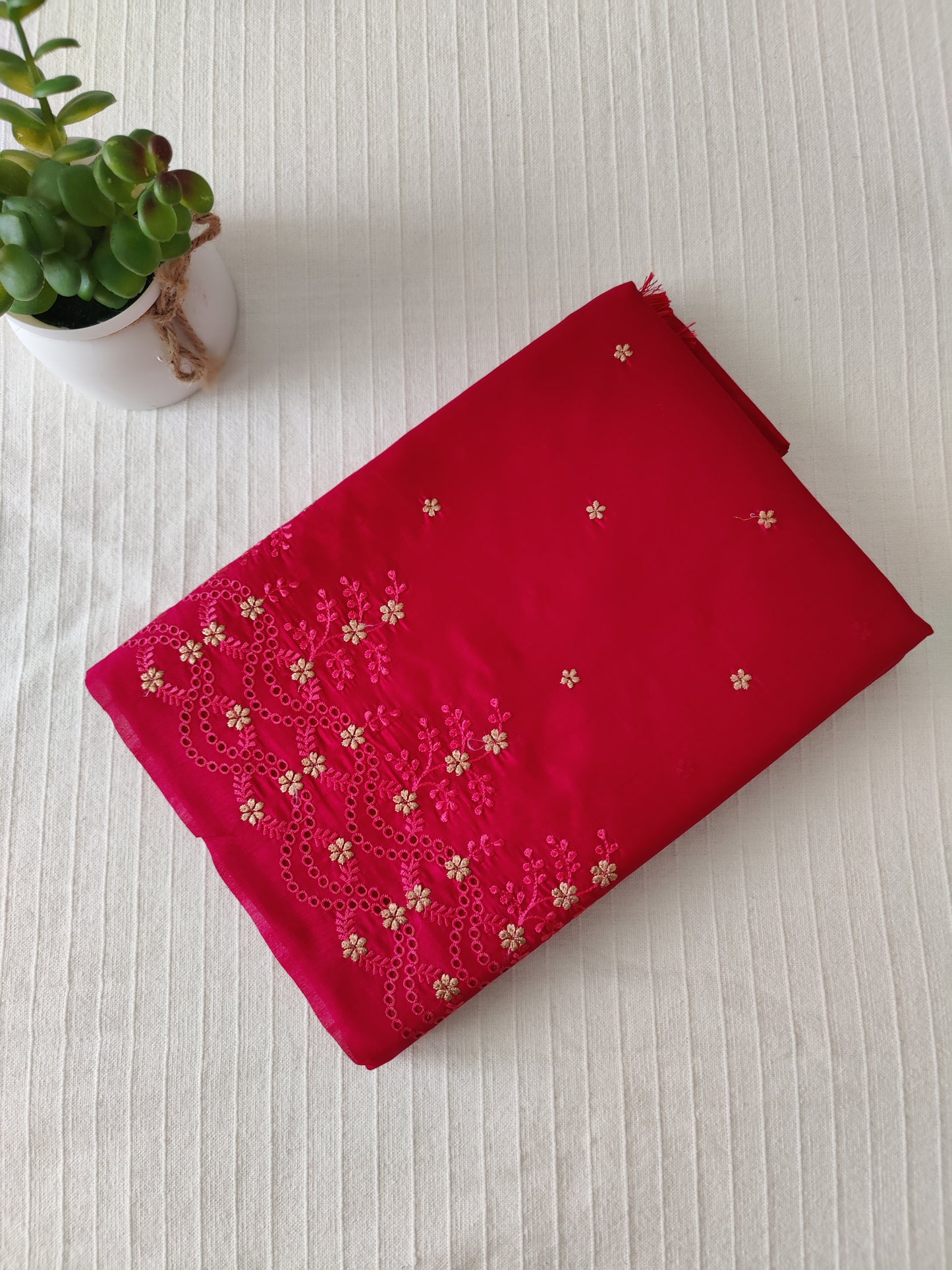 Matka silk designer saree with cut work borders and embroidery | Reddish pink | MT16