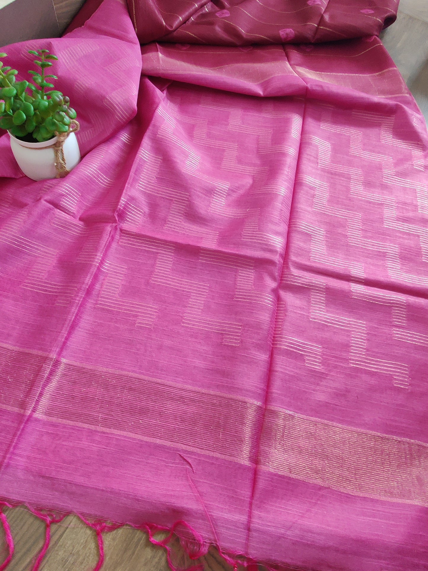 Semi tussar saree with contrast borders | Maroon with pink border | PA120