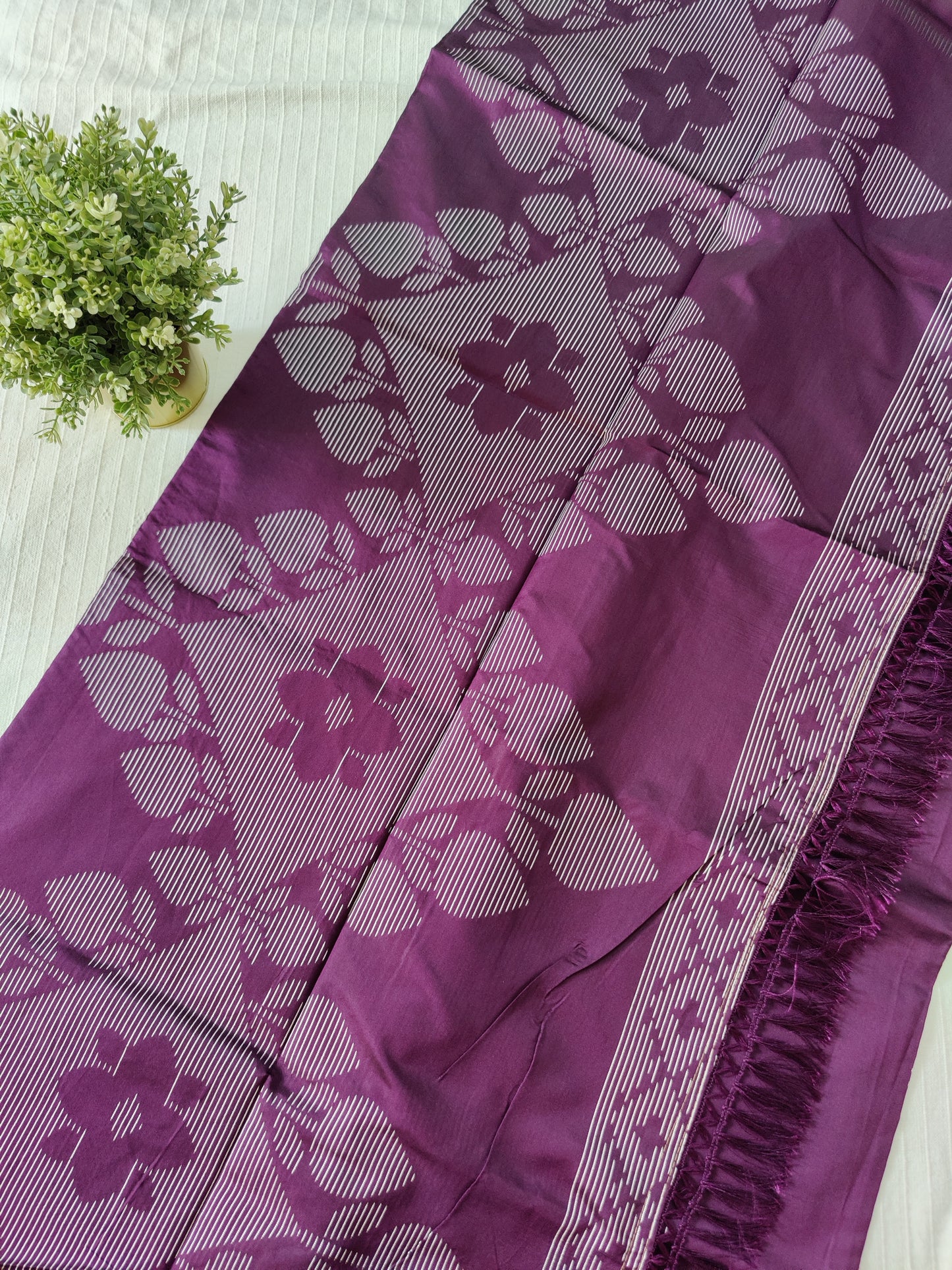 Budget friendly saree with thread embroidery | Purple| D1