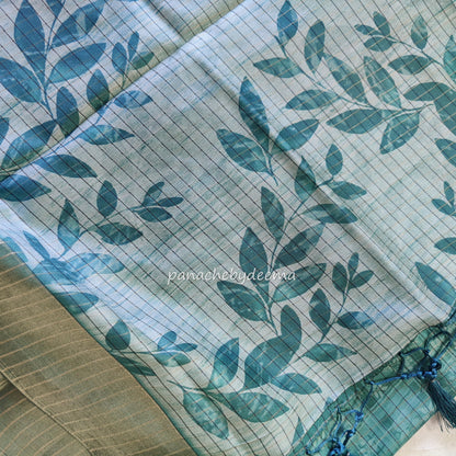 Semi silk saree with golden zari stripes | Green | HL1