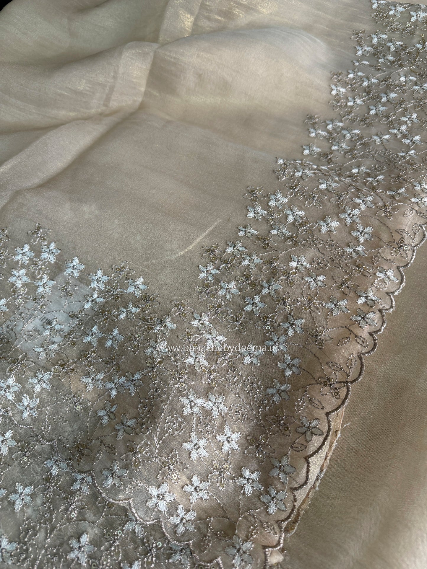 Crushed tissue organza saree with embroidery and scalloped borders | Champagne gold | GL11