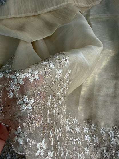 Crushed tissue organza saree with embroidery and scalloped borders | Champagne gold | GL11