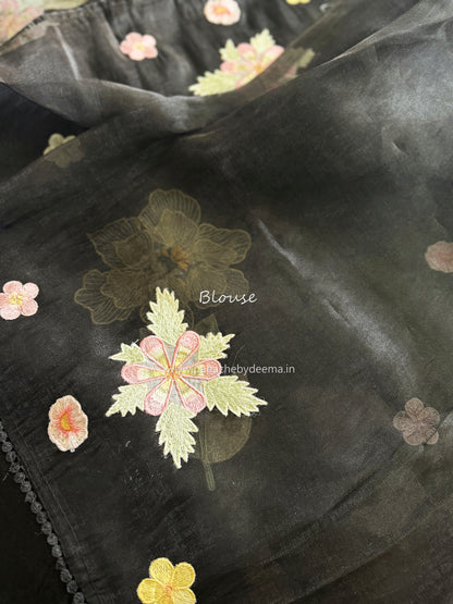 Tissue Organza saree with 3D applique work and lace detailed borders|Black | BA1