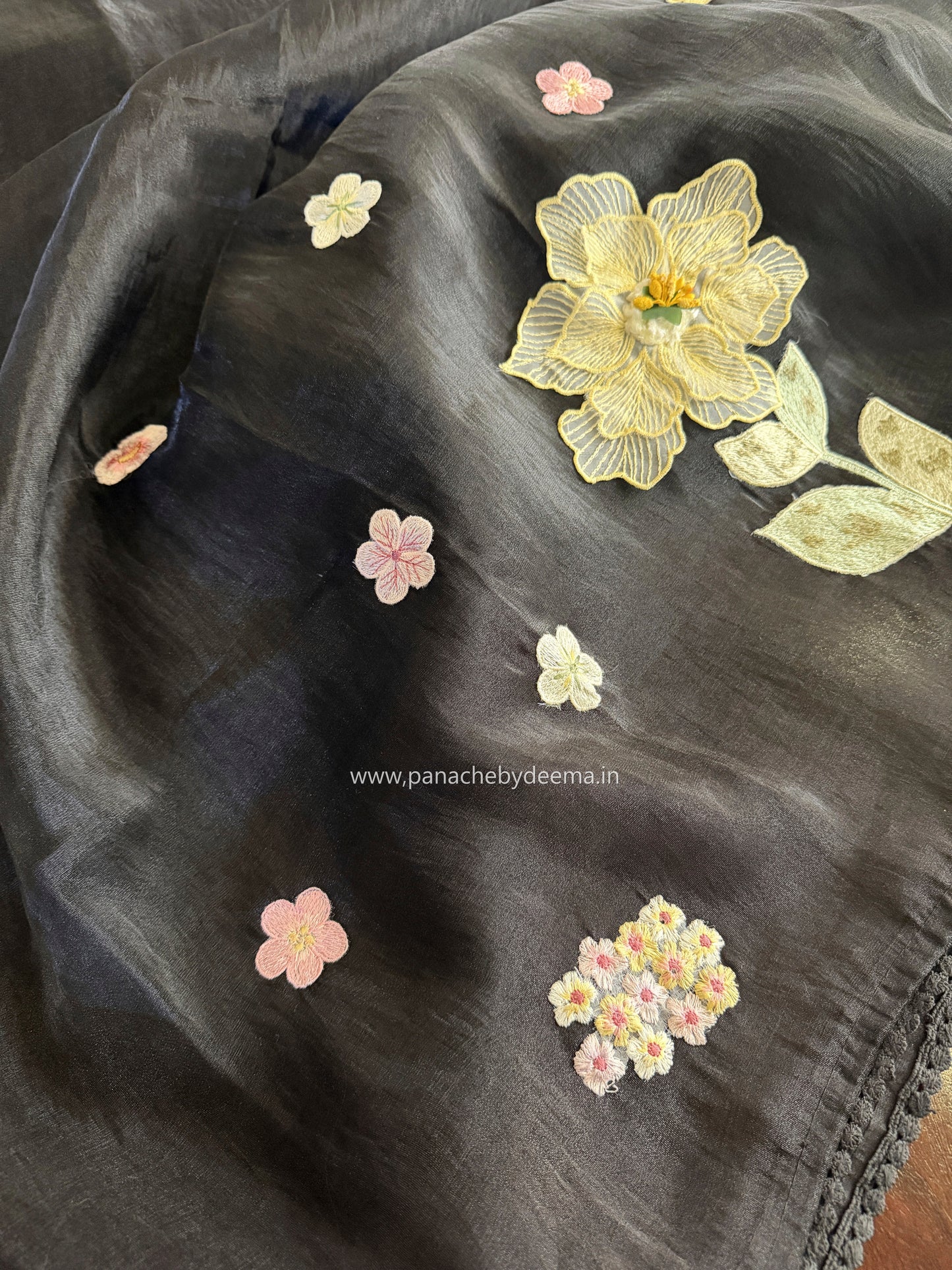 Tissue Organza saree with 3D applique work and lace detailed borders|Black | BA1