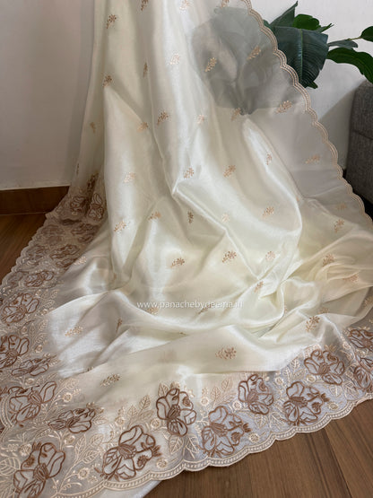 Soft chandaniya saree with embroidery and scalloped work| Milky white |AW1