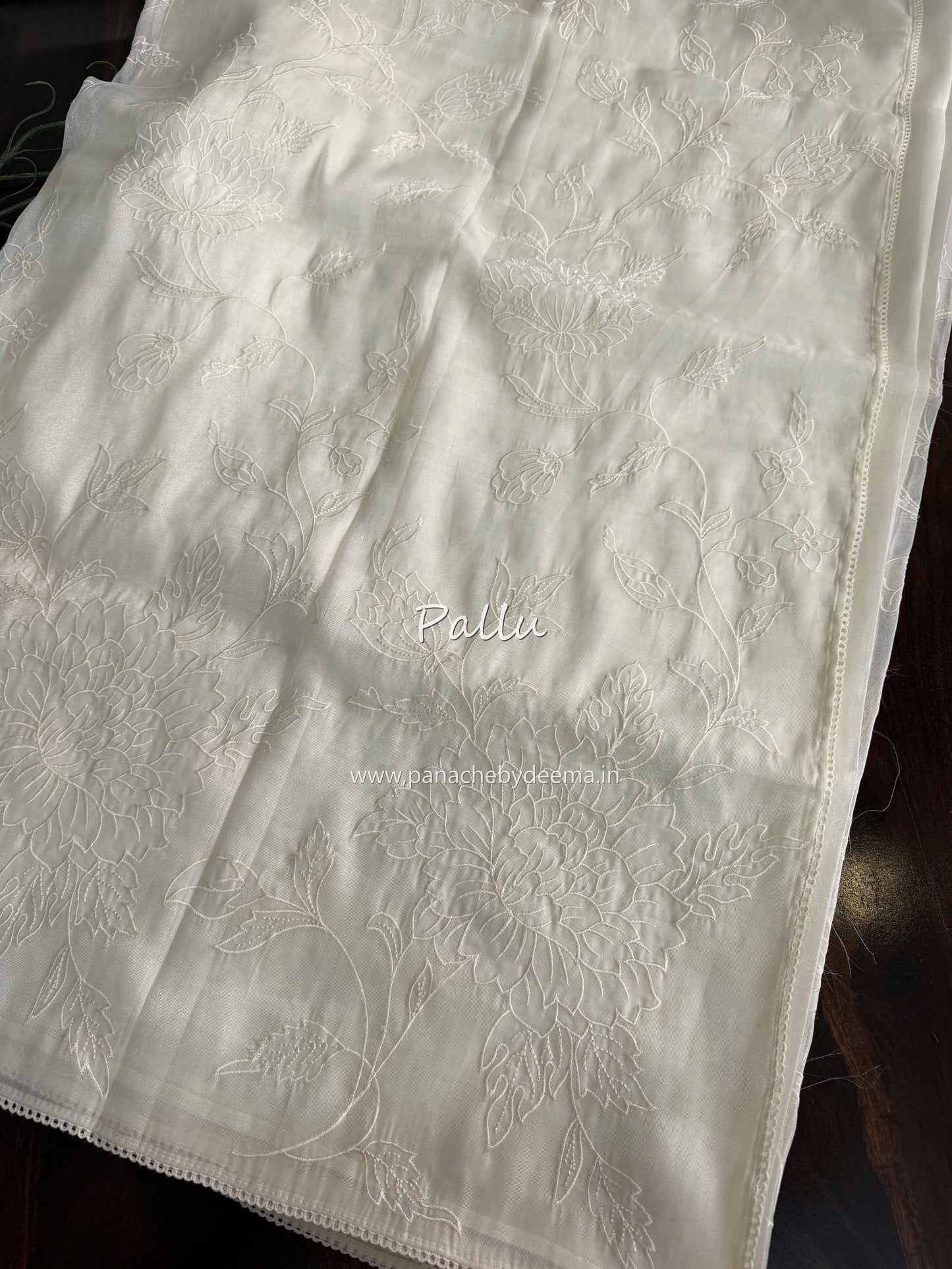 Soft chandaniya saree with applique work| Light cream |CO4