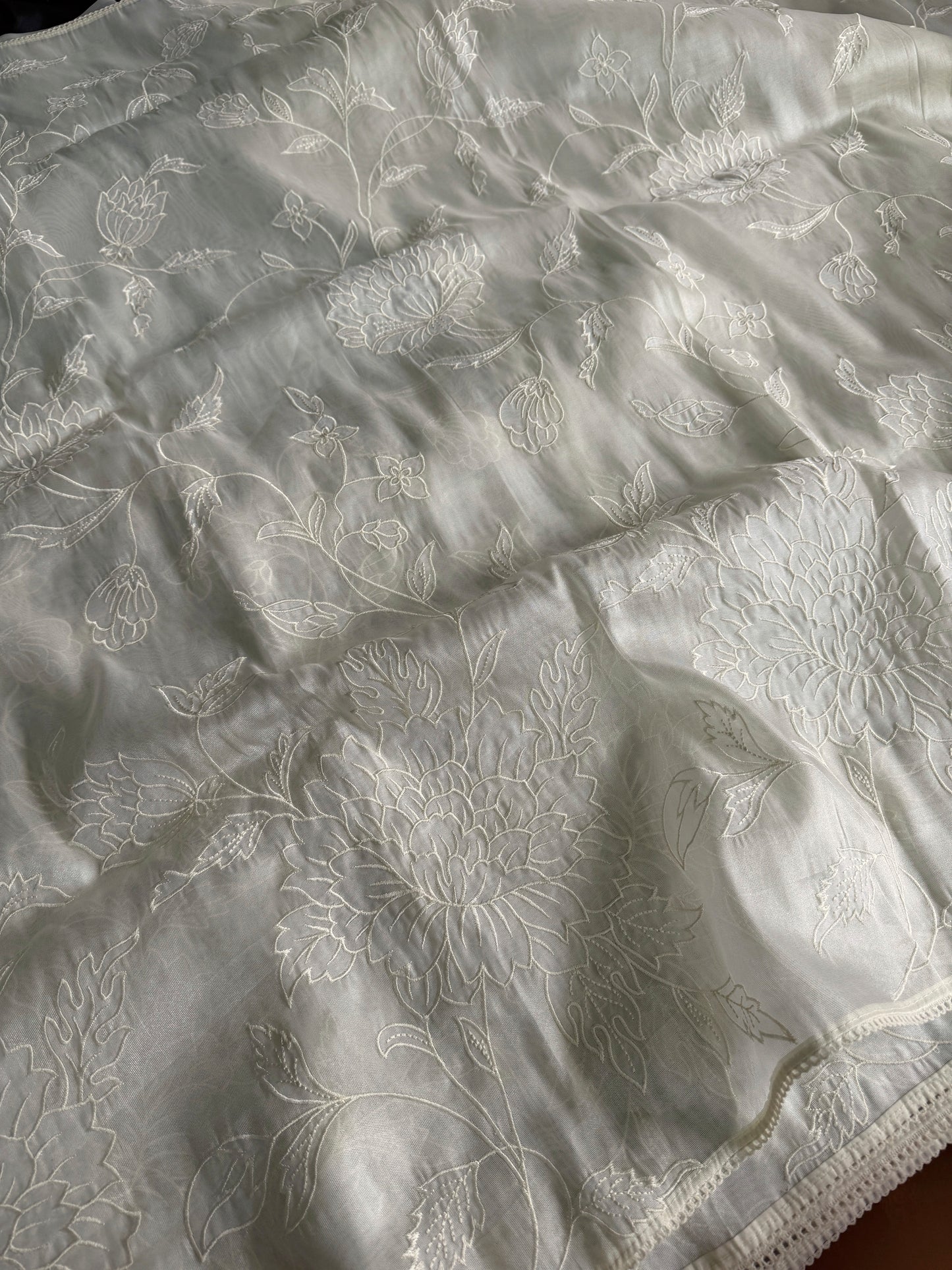 Soft chandaniya saree with applique work| Light cream |CO4
