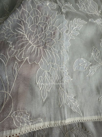 Soft chandaniya saree with applique work| Light cream |CO4
